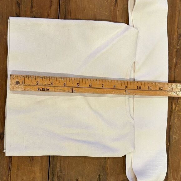 Express Body Contour Off The Shoulder Stretchy Top Cream Off White Size XS - Picture 7 of 7